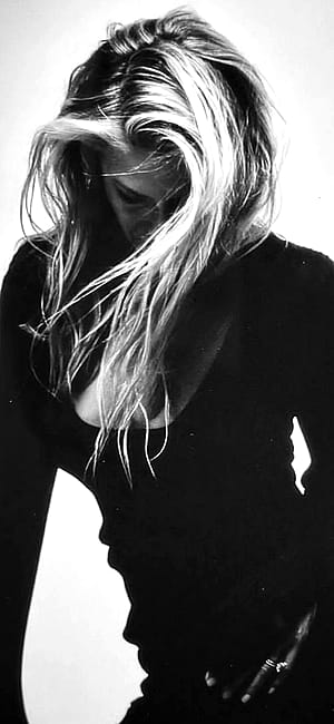 Ali Larter, 48'