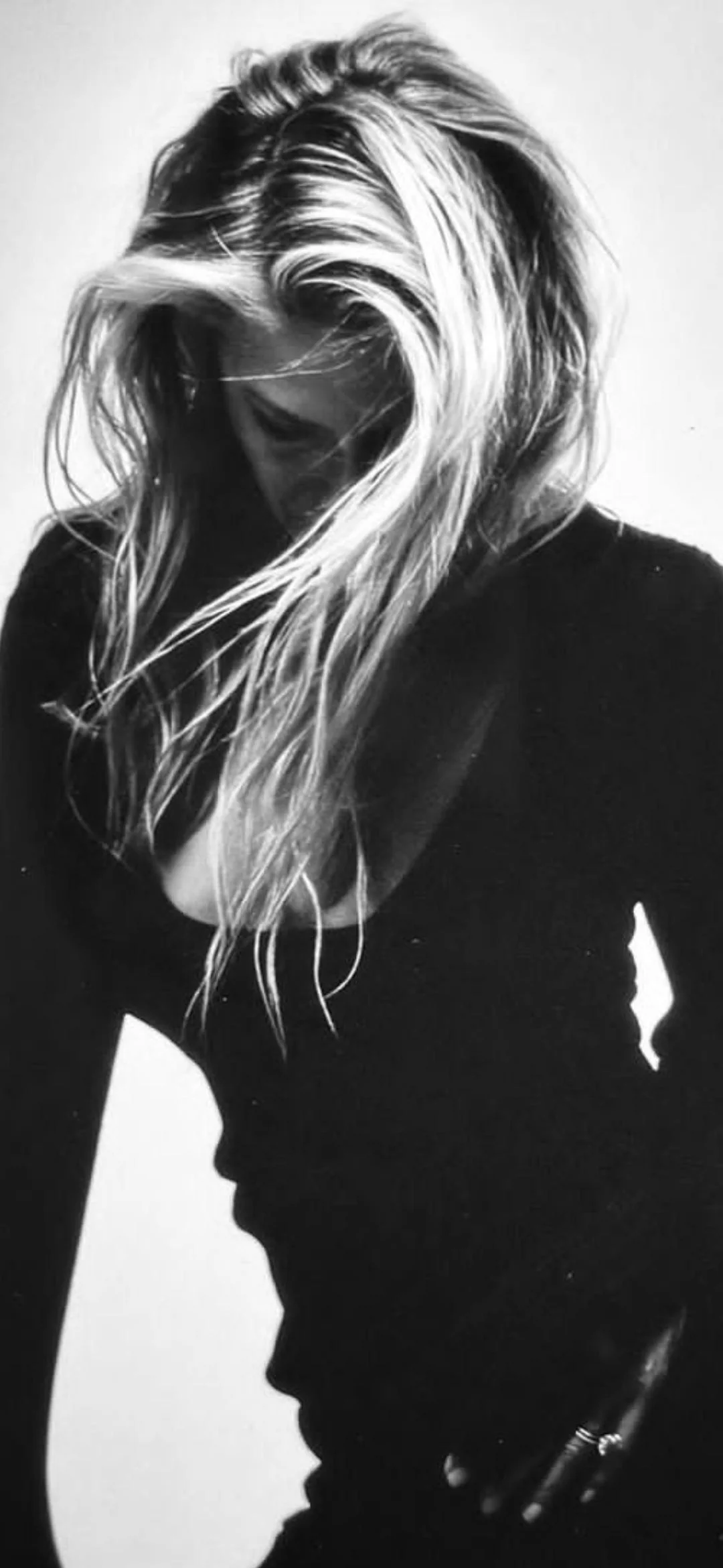 Ali Larter, 48 picture 1 of 2