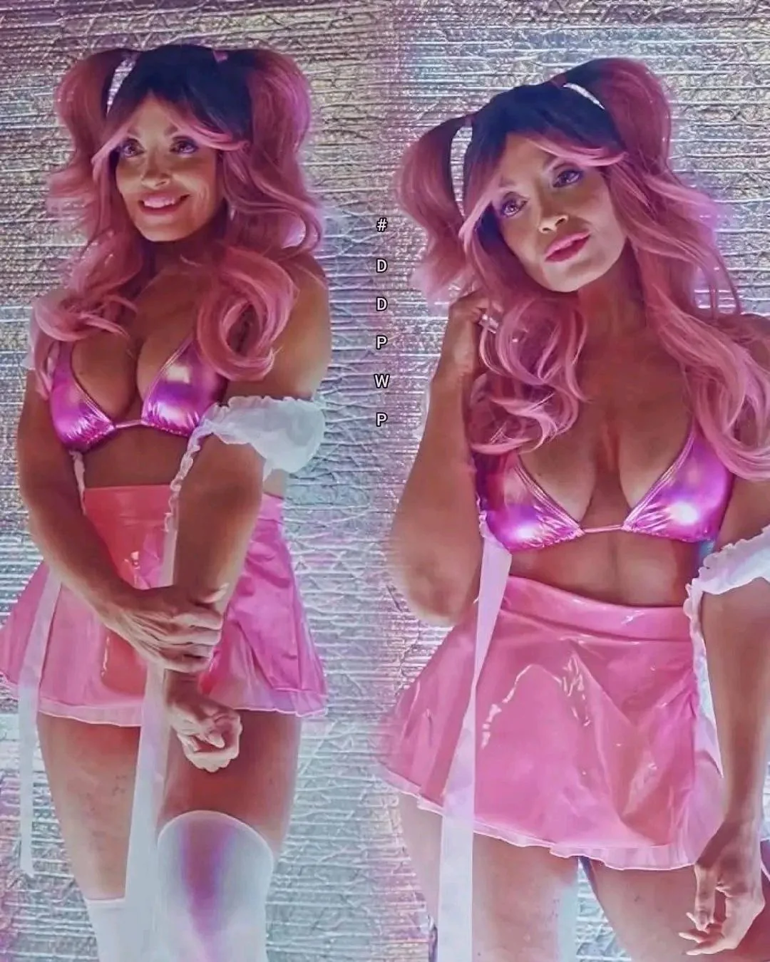 Trish Stratus, 49 picture 1 of 1
