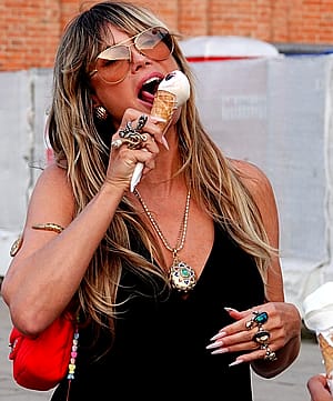 Heidi Klum, 52'