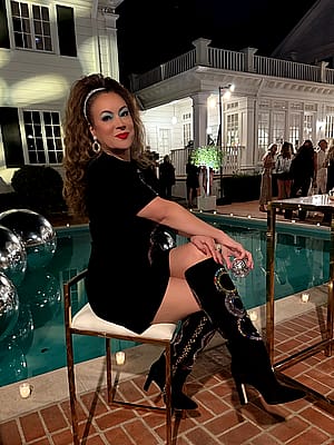 Jennifer Tilly, 66'