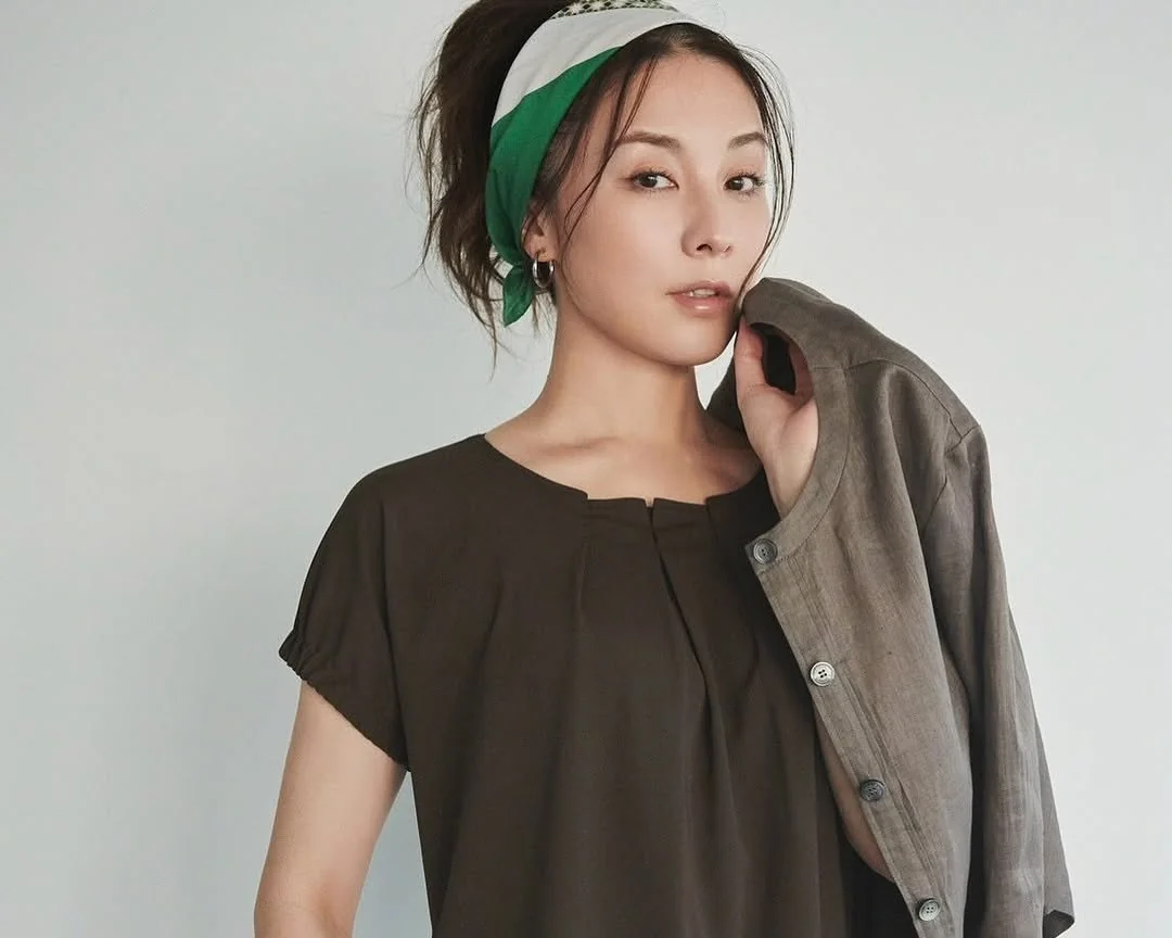 Ayumi Ito, 45 picture 1 of 3