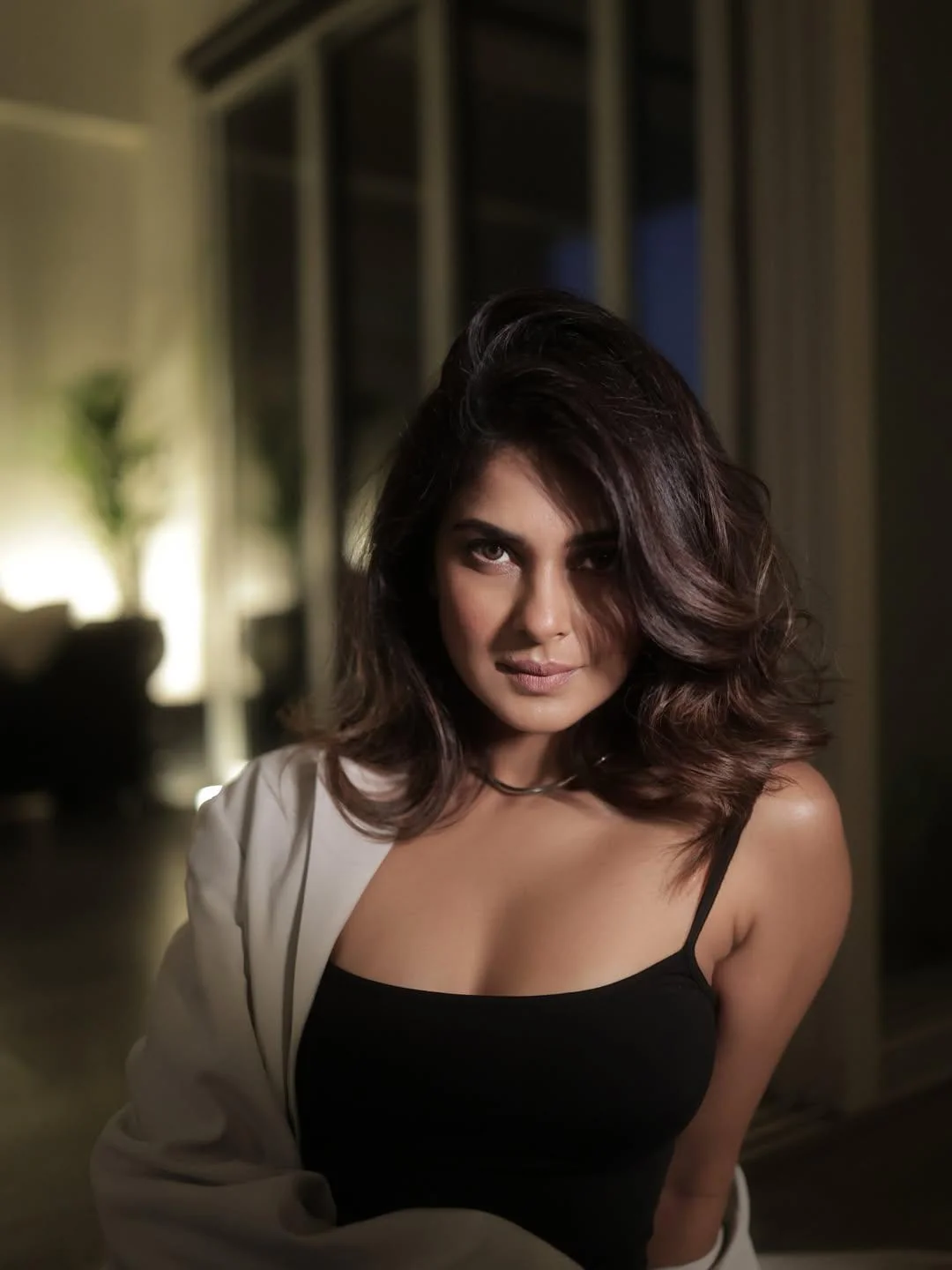 Jennifer Winget, 40 picture 1 of 1