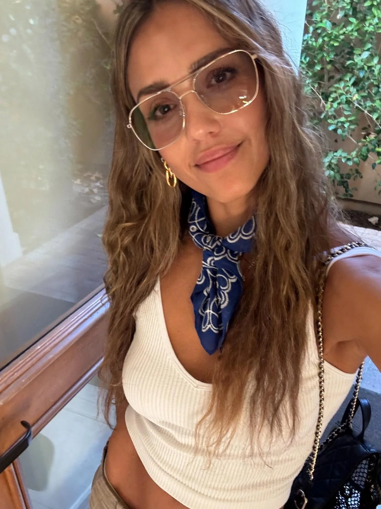 Jessica Alba, 44 picture 3 of 4