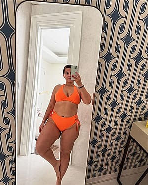 Nellie Furtado, 46'