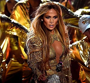 Jennifer Lopez, 56'