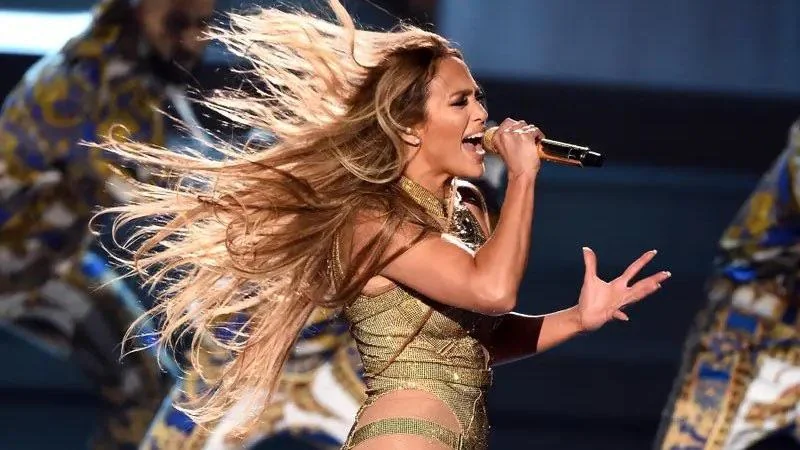 Jennifer Lopez, 56 picture 3 of 3