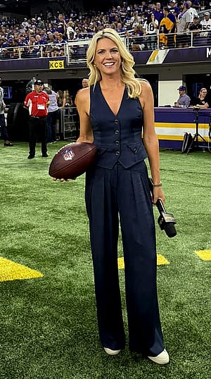 Melissa Stark, 51'