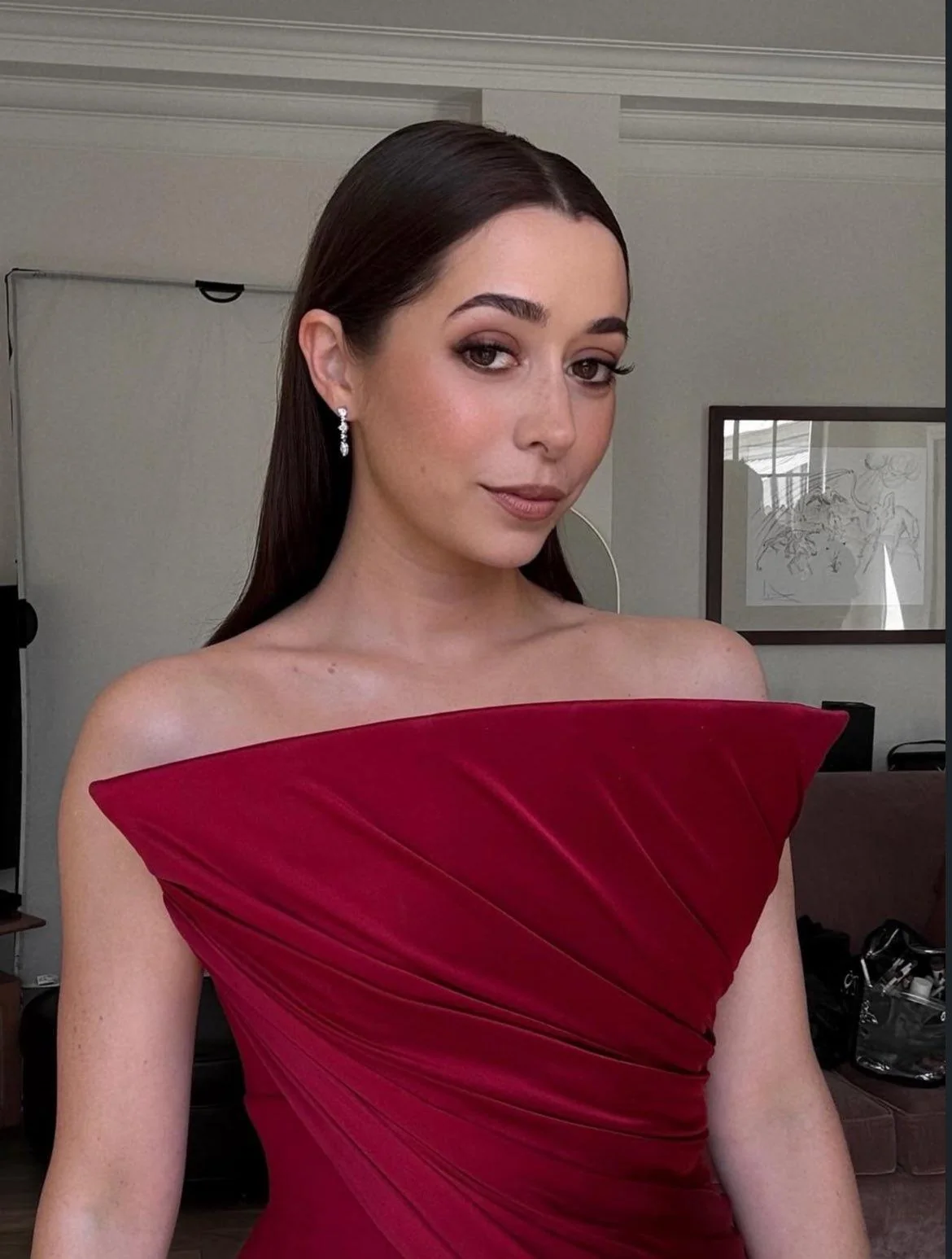 Cristin Milioti, 40 picture 3 of 3