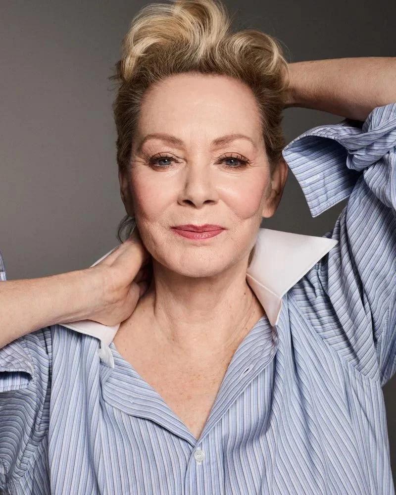 Jean Smart, 73 picture 2 of 2