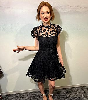 Ellie Kemper, 45'