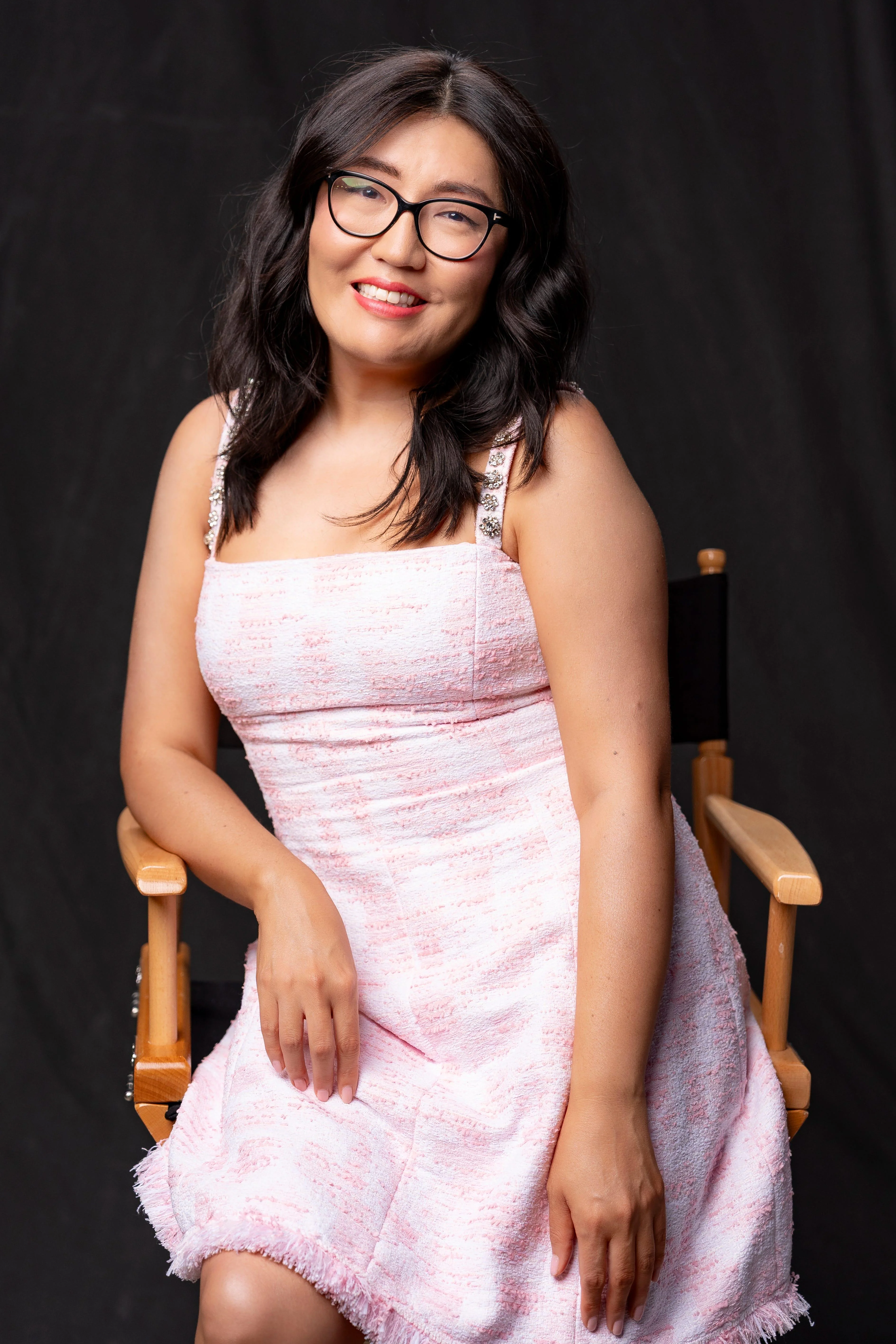 Jenny Han, 44 picture 1 of 1