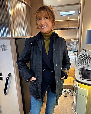 Jane Seymour, 74'