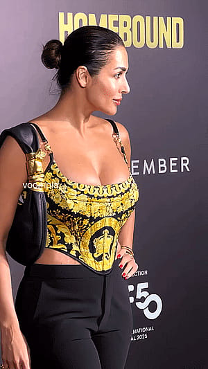 Malaika Arora, 52'