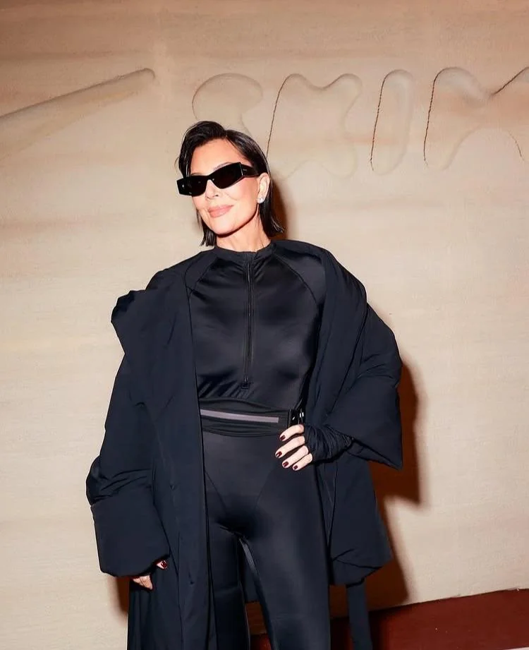 Kris Jenner, 69 picture 1 of 5