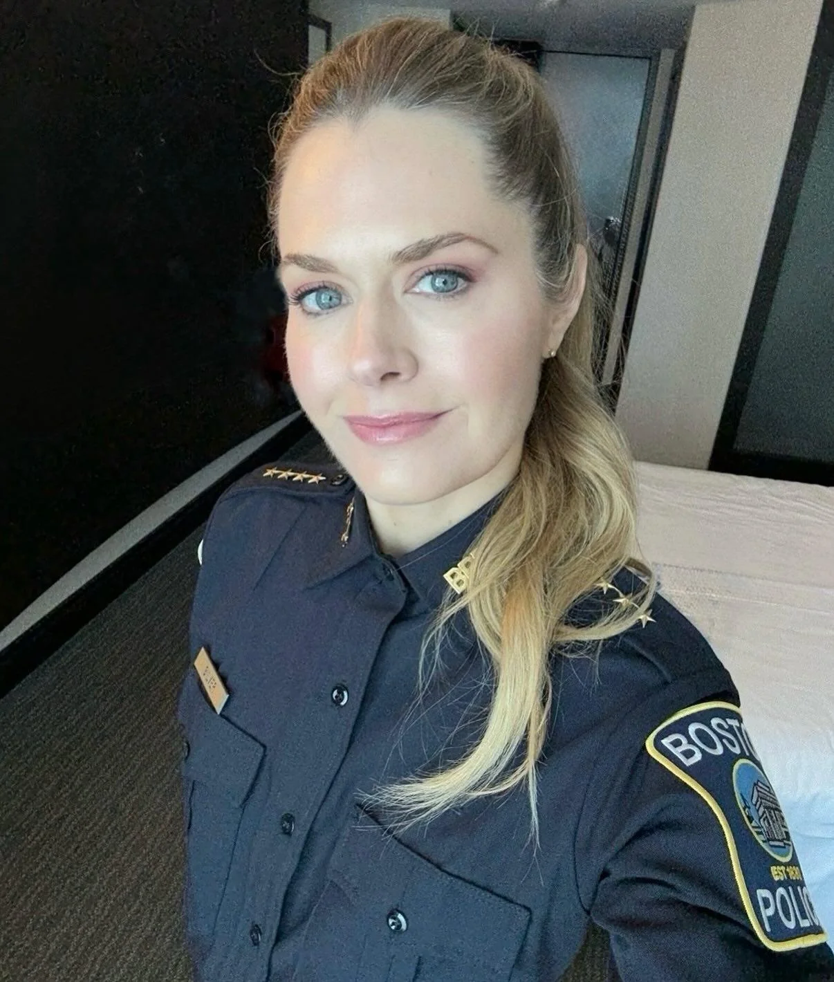 Maggie Lawson, 45 picture 1 of 1