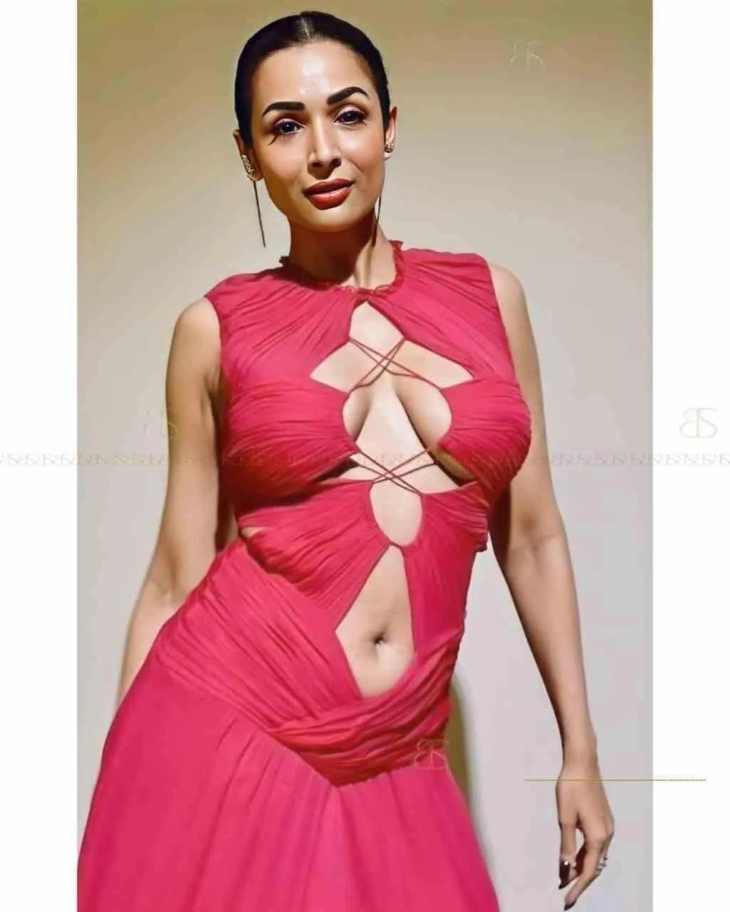 Malaika Arora, 48 picture 4 of 5