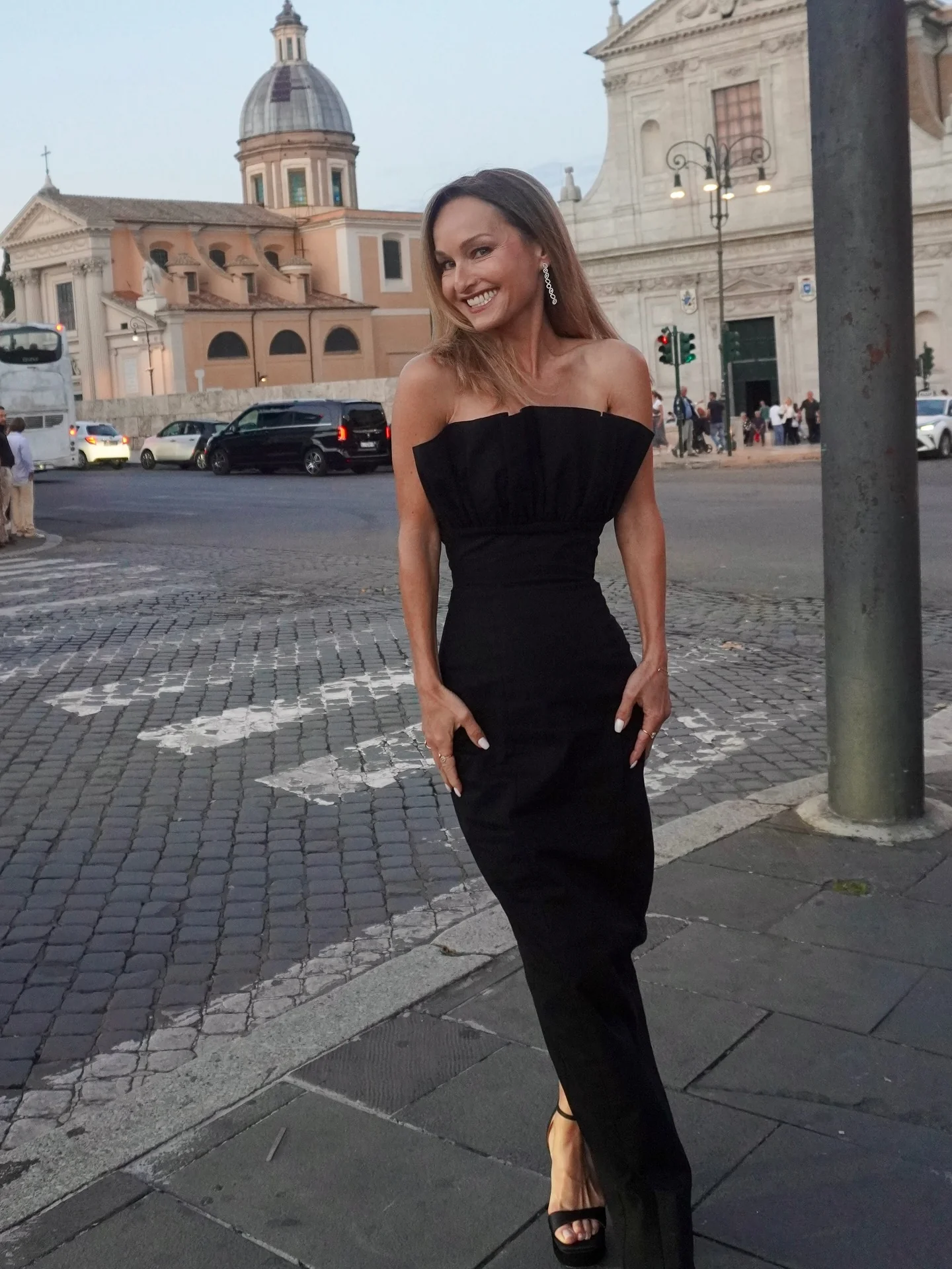Giada De Laurentiis, 55 picture 2 of 2