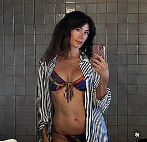 Jewel Staite, 43'