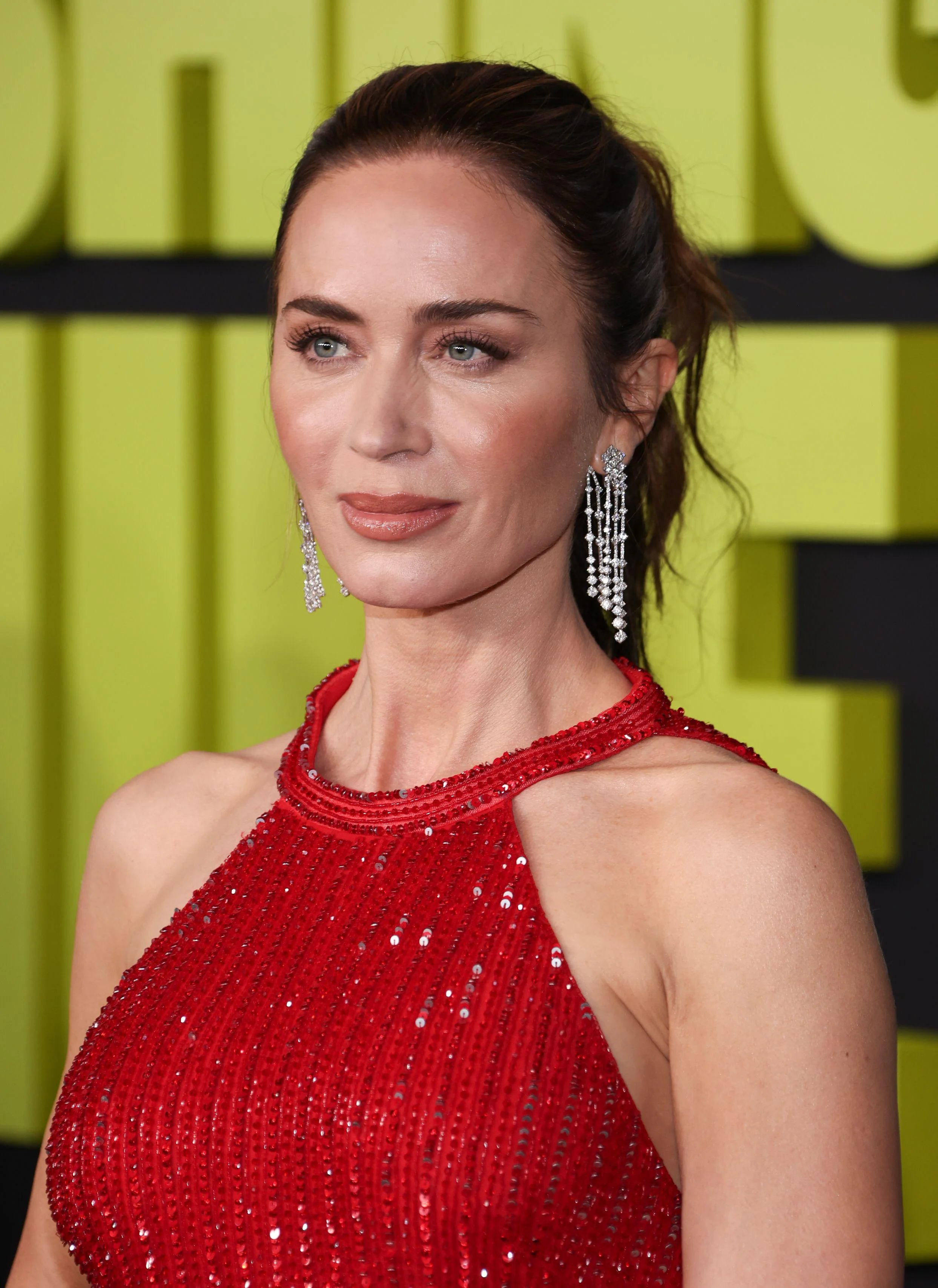 Emily Blunt, 42 picture 2 of 2