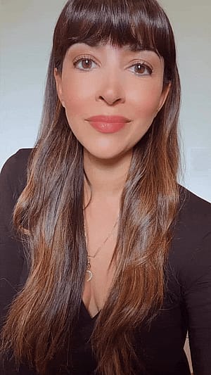 Hannah Simone, 45'