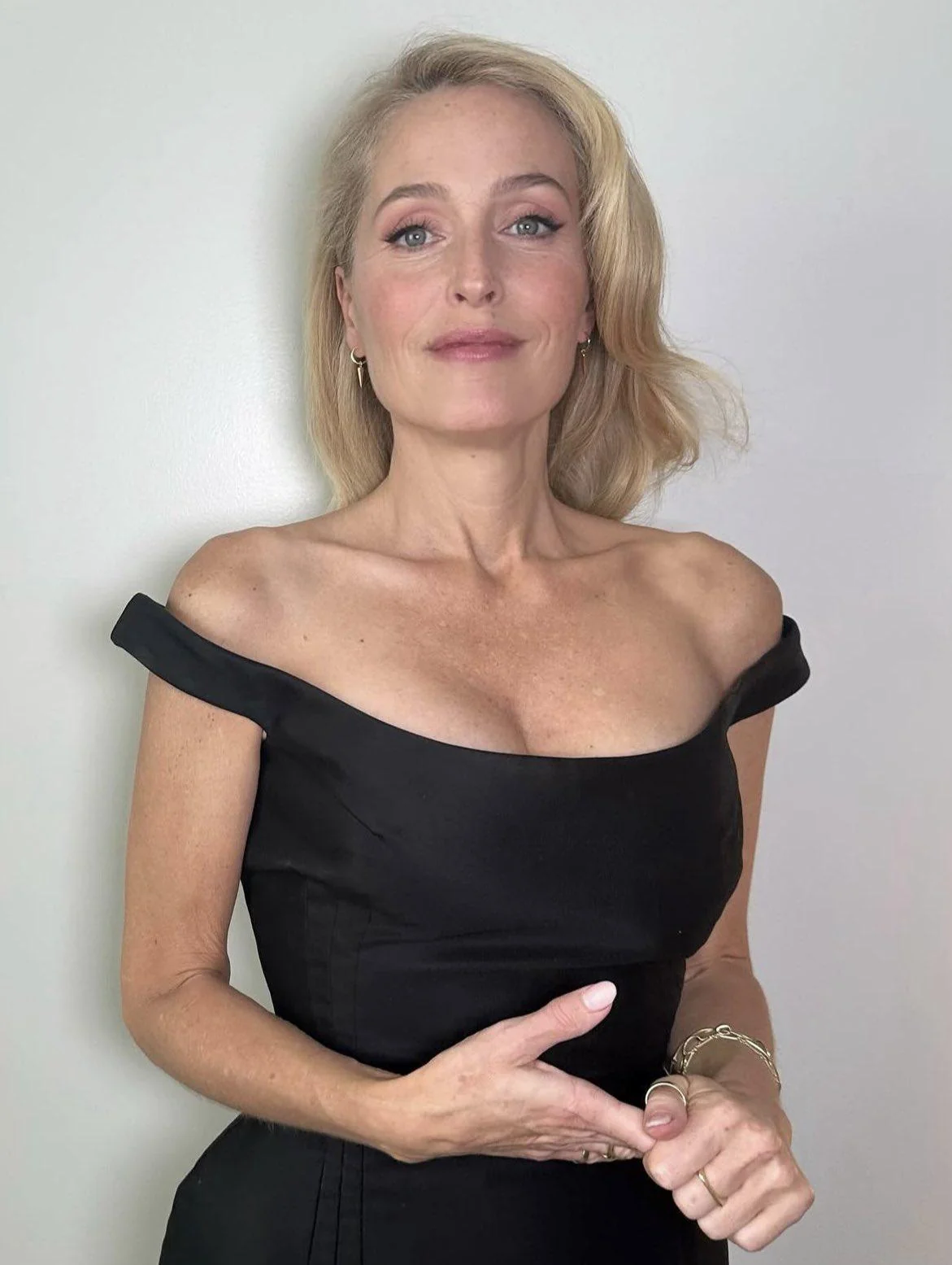 Gillian Anderson, 57 picture 1 of 1