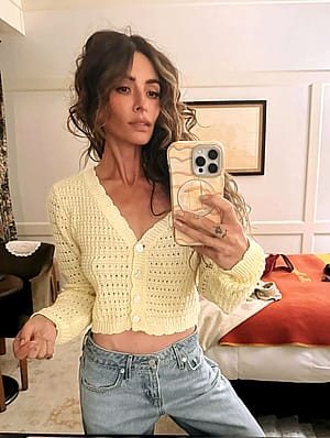 Sarah Shahi, 45'