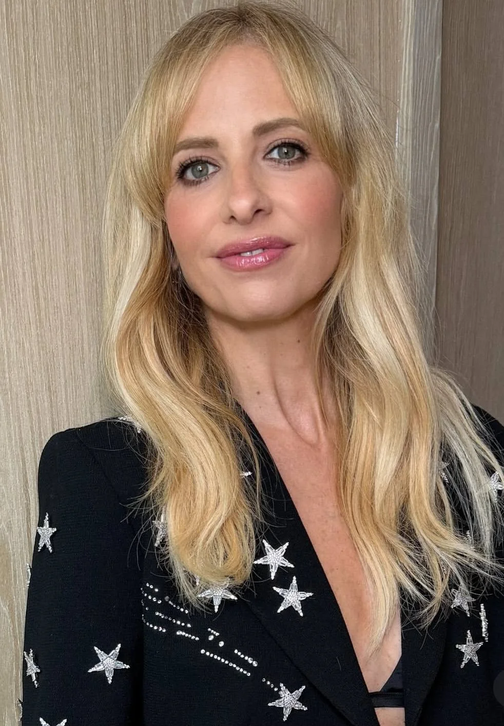 Sarah Michelle Gellar, 48 picture 1 of 2