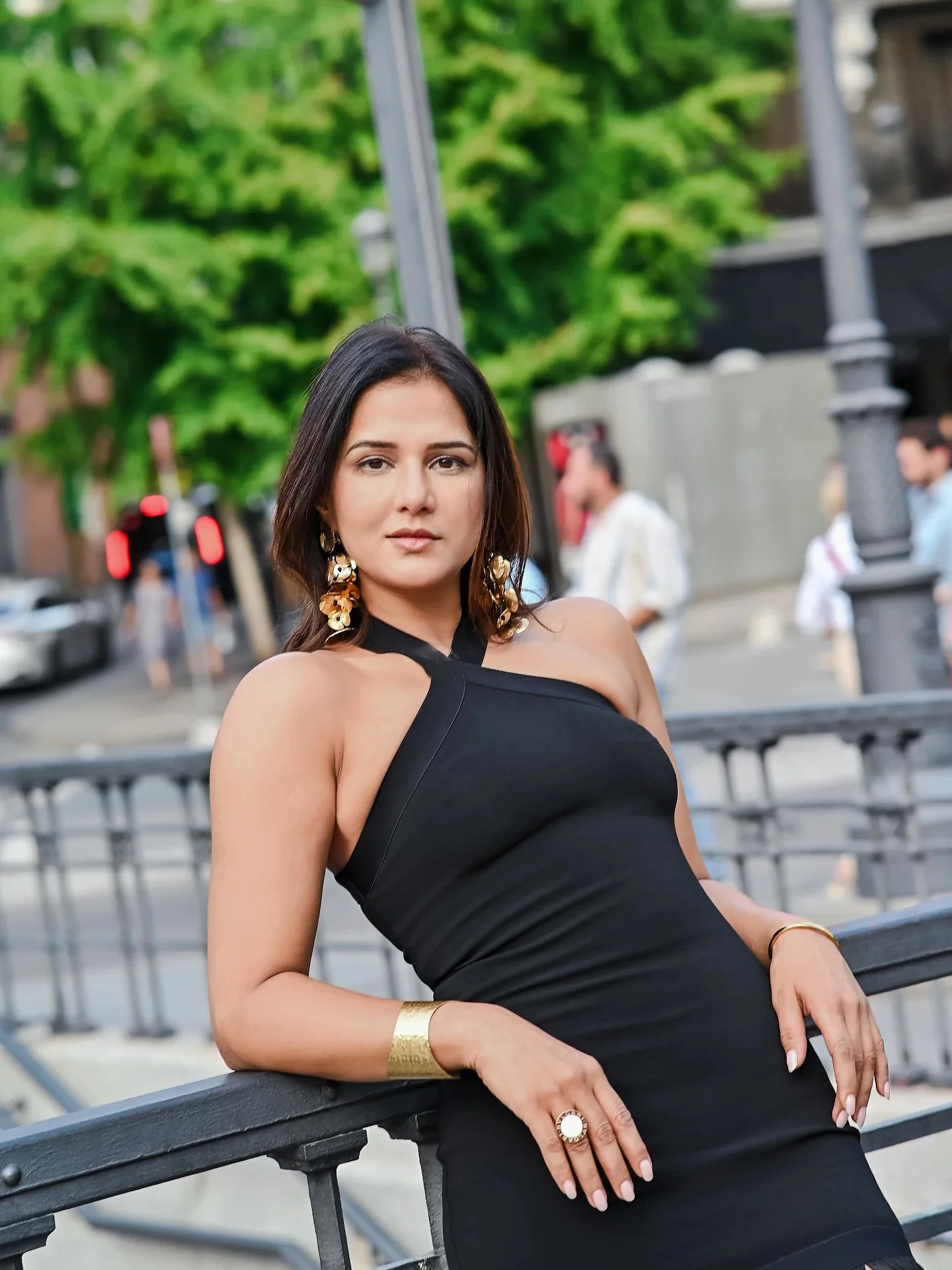 Shipra Khanna, 43 picture 6 of 7