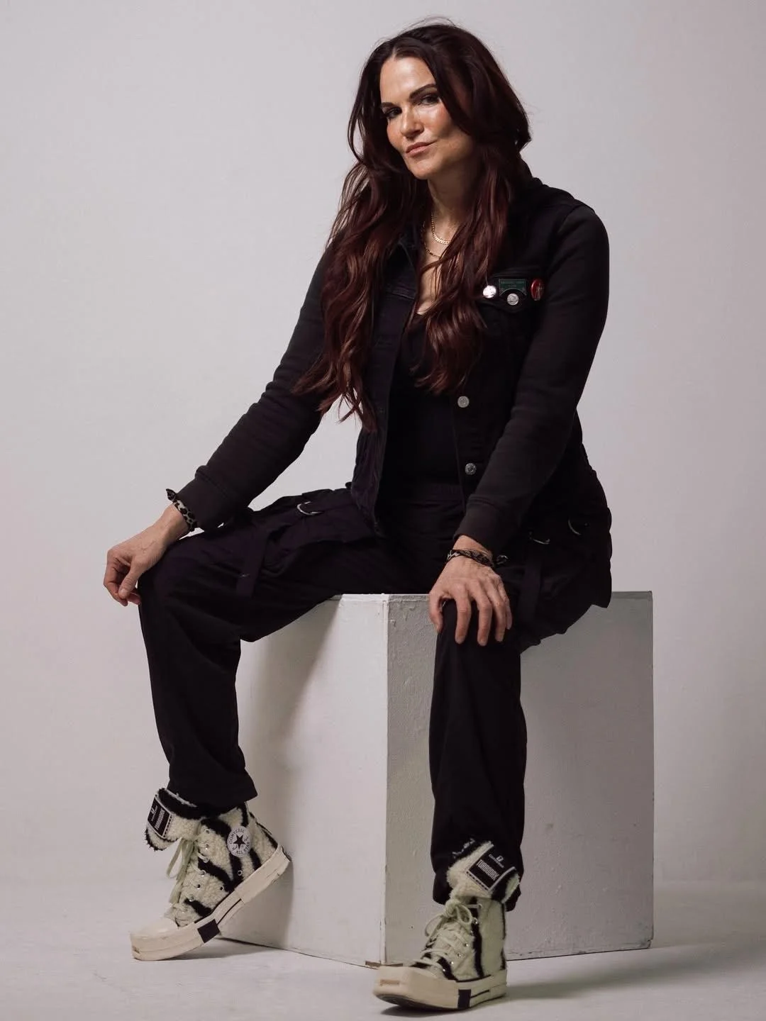 Amy Dumas (Lita), 50 picture 3 of 4