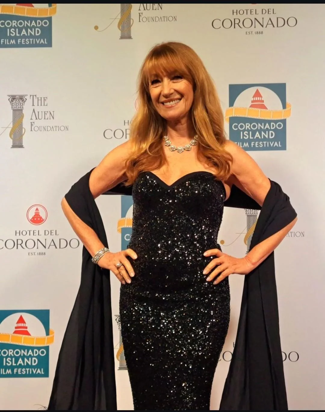 Jane Seymour, 73 picture 4 of 4