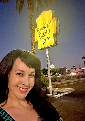 Grey DeLisle, 52'