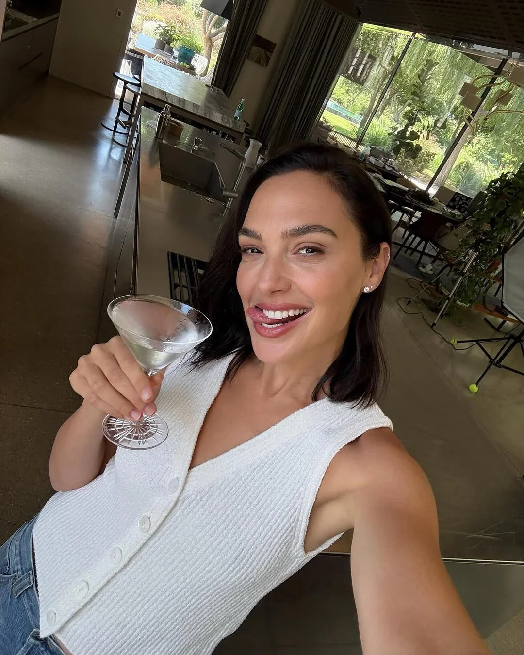 Gal Gadot, 40 picture 1 of 1