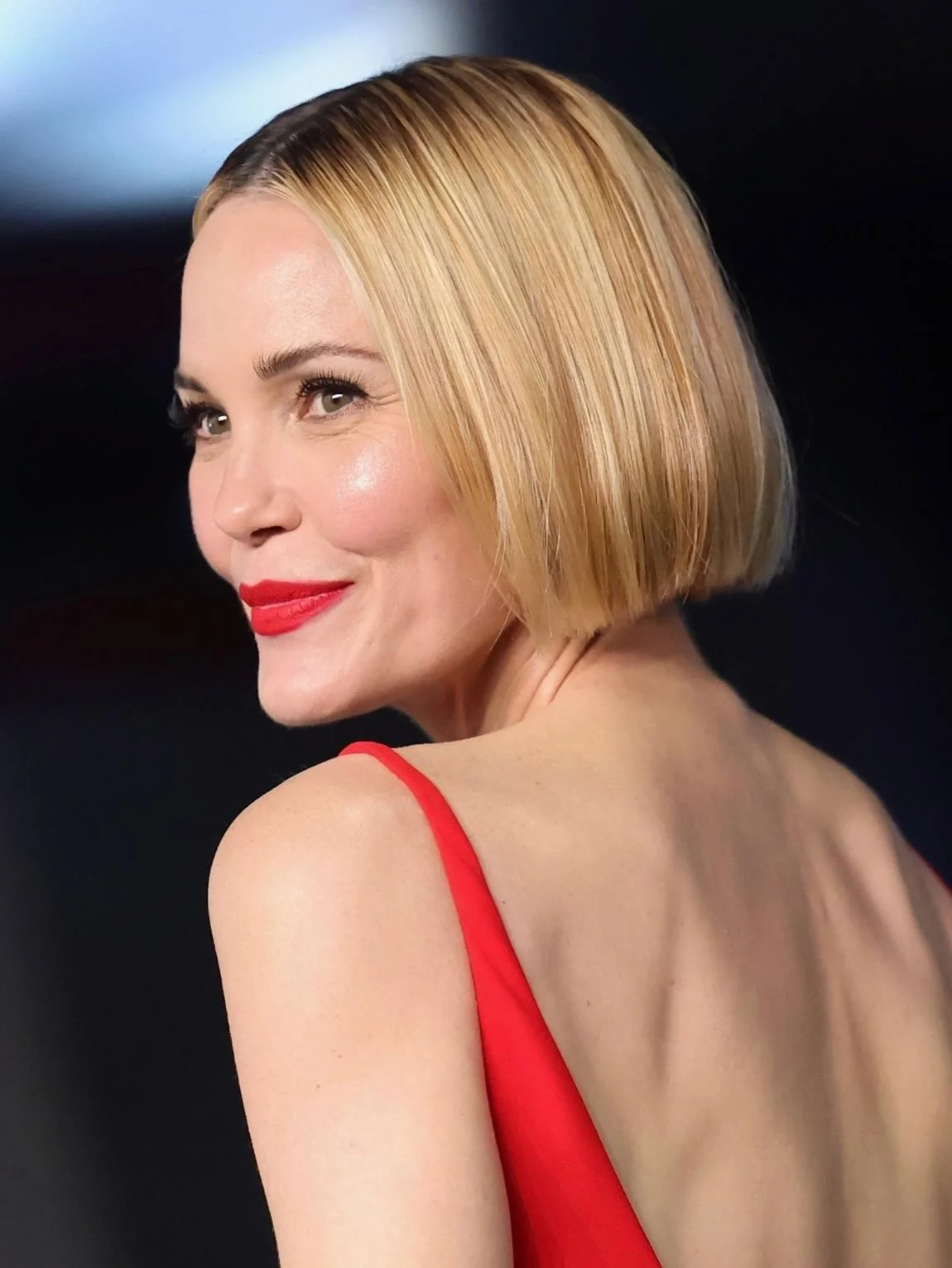Leslie Bibb, 51 picture 3 of 9