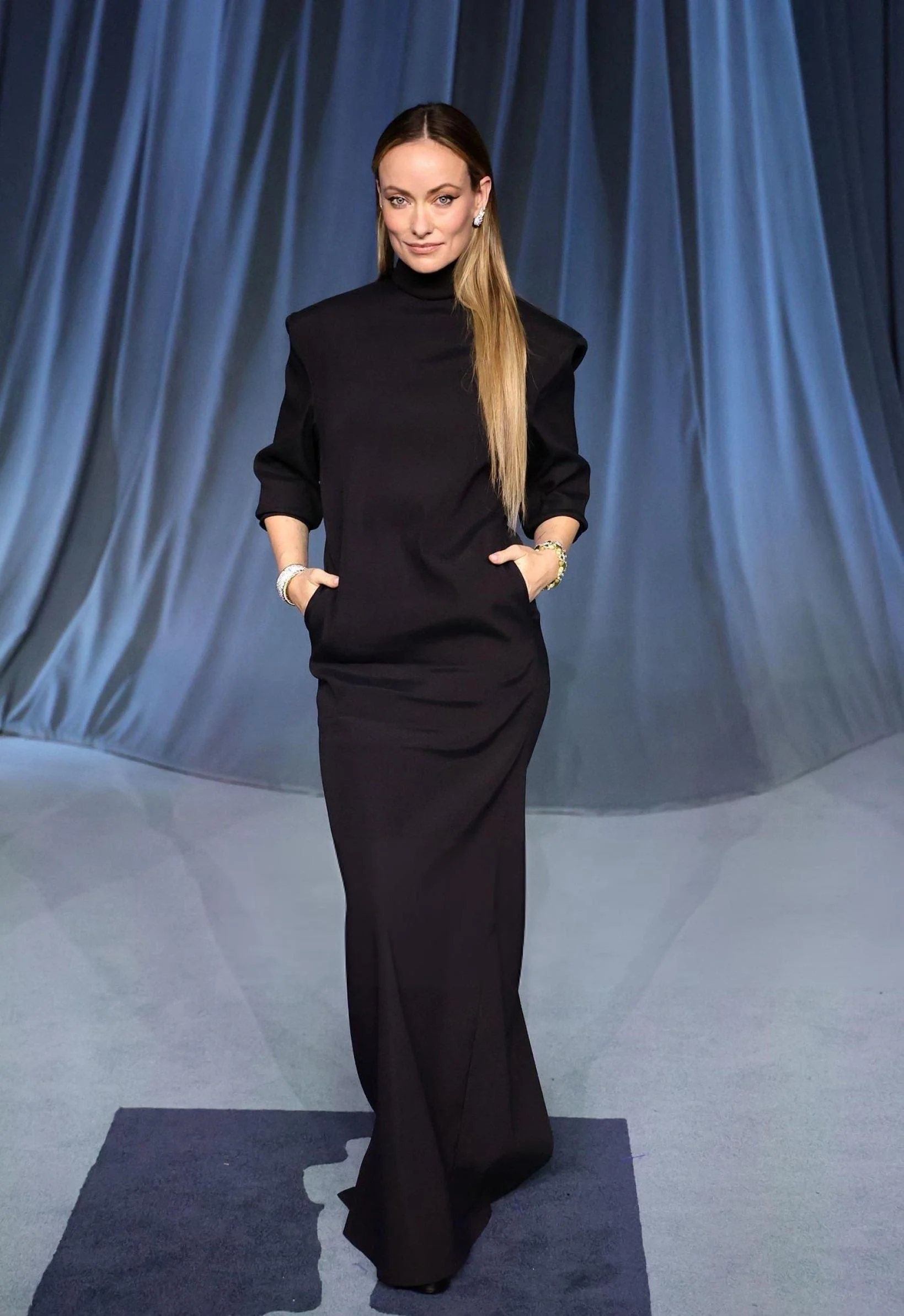 Olivia Wilde, 41 picture 4 of 5