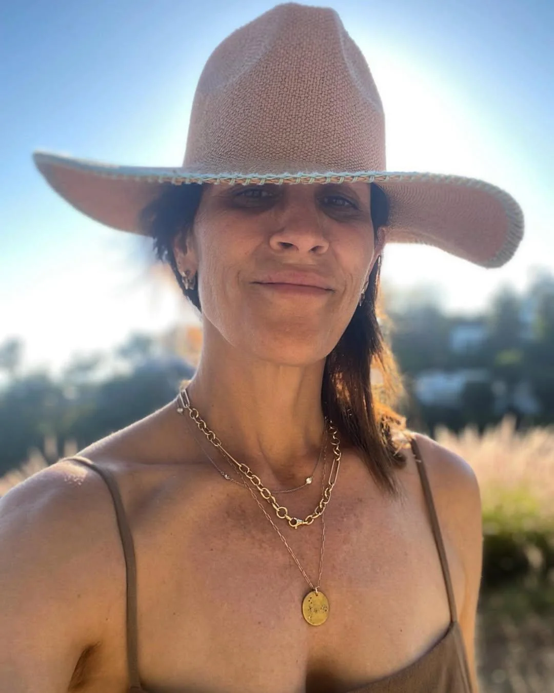Annabeth Gish, 54 picture 1 of 1