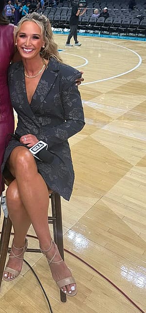 Sarah Kustok, 43'