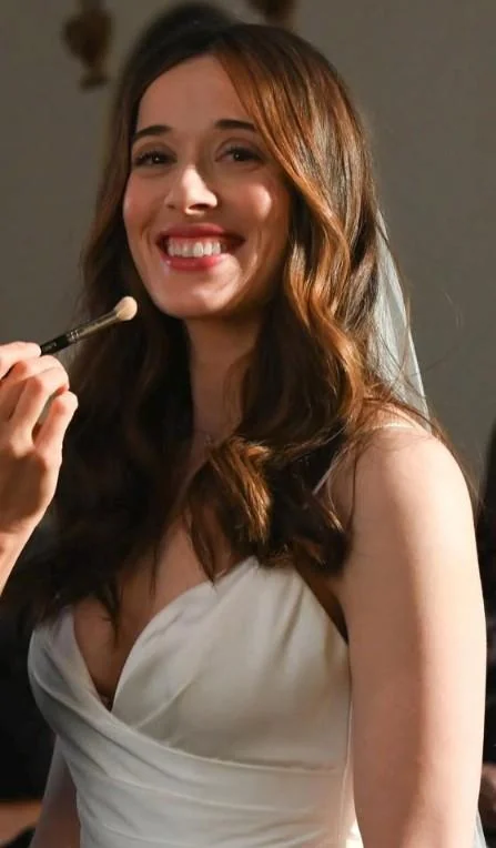 Marina Squerciati, 41 picture 3 of 5