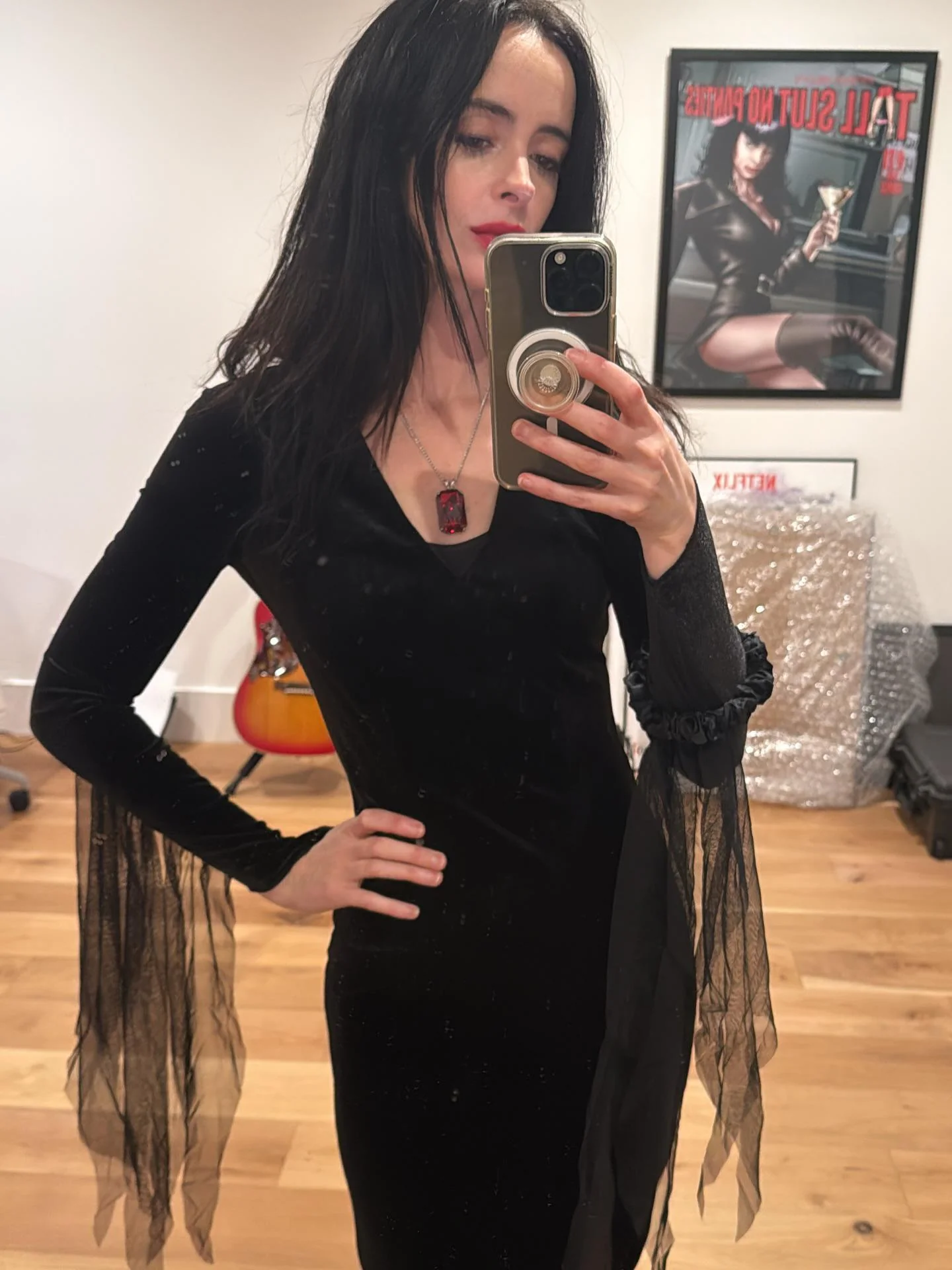 Krysten Ritter, 43 picture 1 of 1