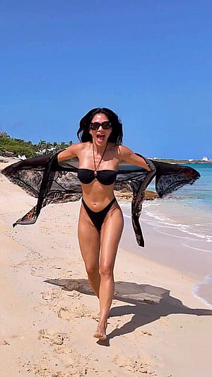 Nicole Scherzinger, 47'