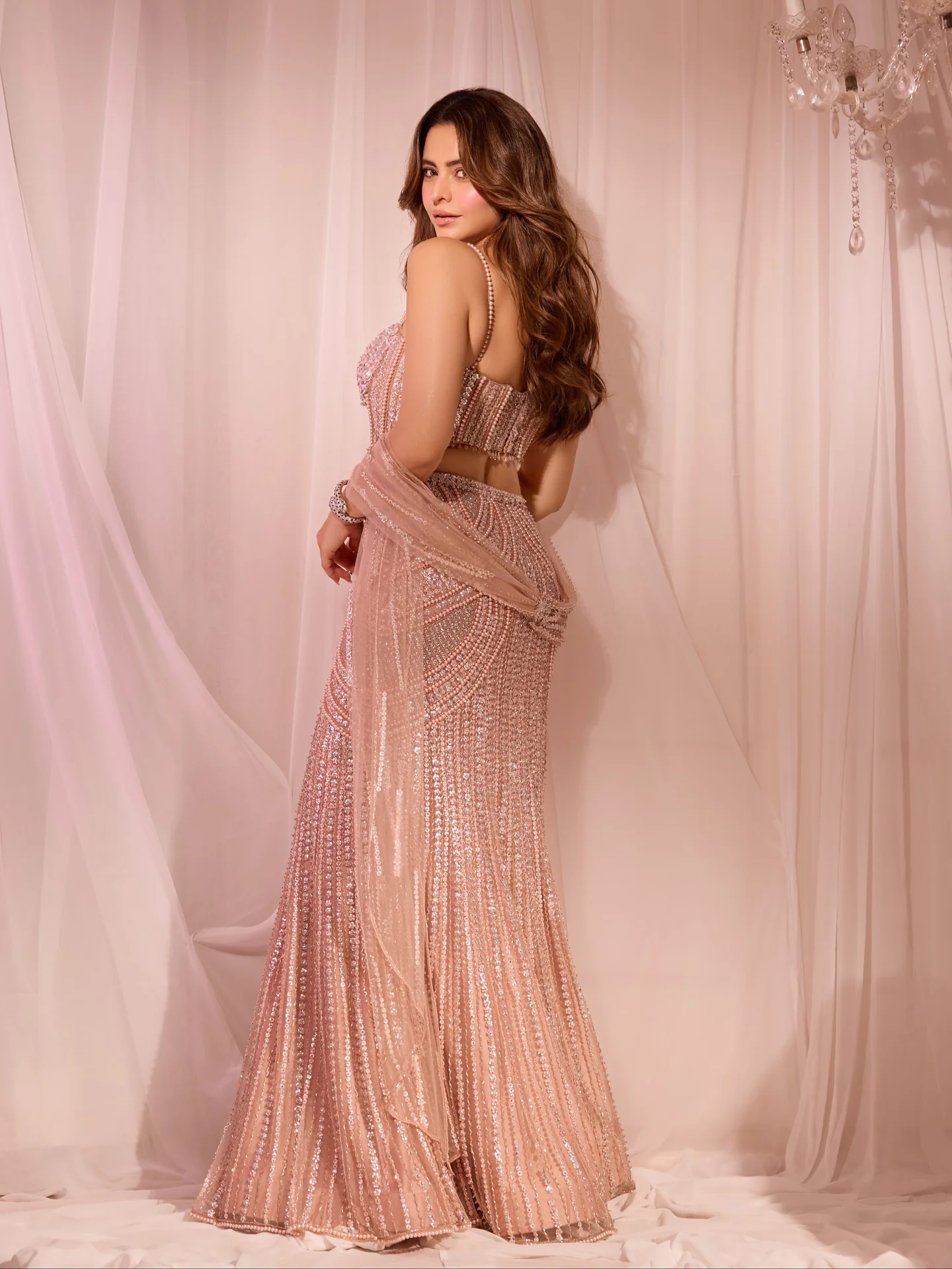Aamna Sharif, 43 picture 2 of 5
