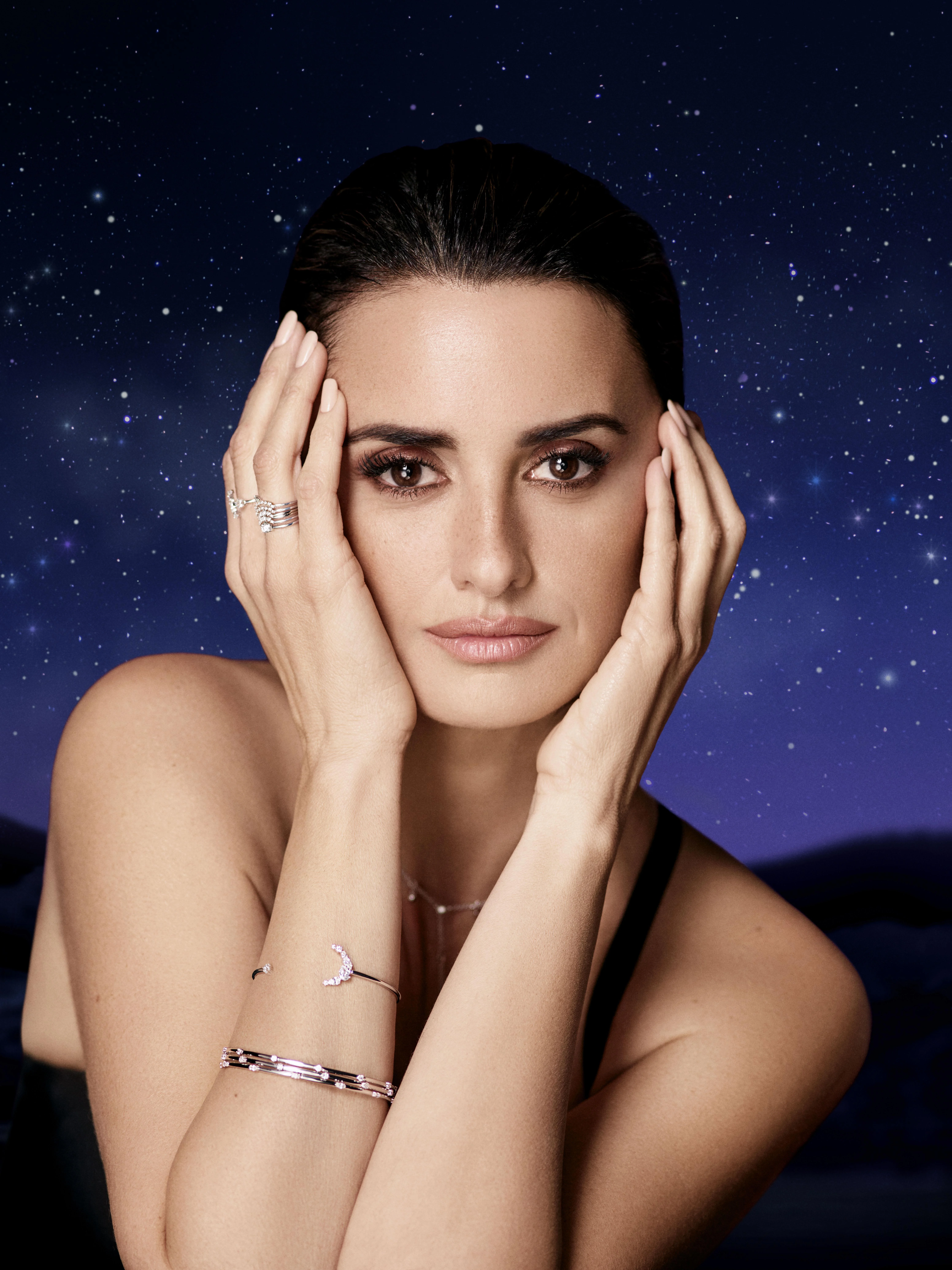 Penélope Cruz, 51 picture 1 of 1