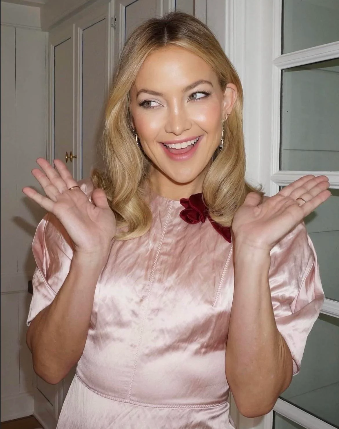 Kate Hudson, 46 picture 3 of 5