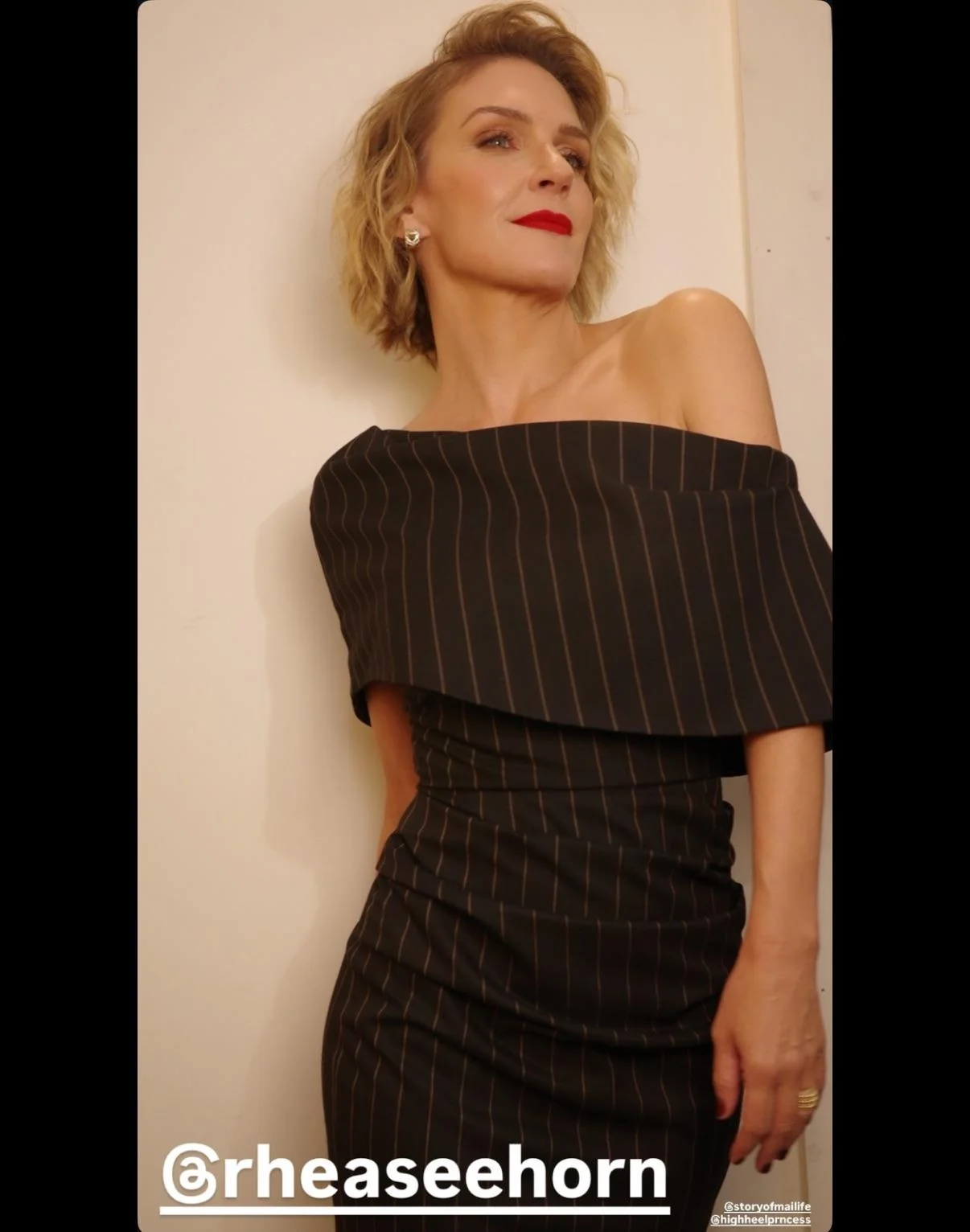 Rhea Seehorn, 53 picture 1 of 9