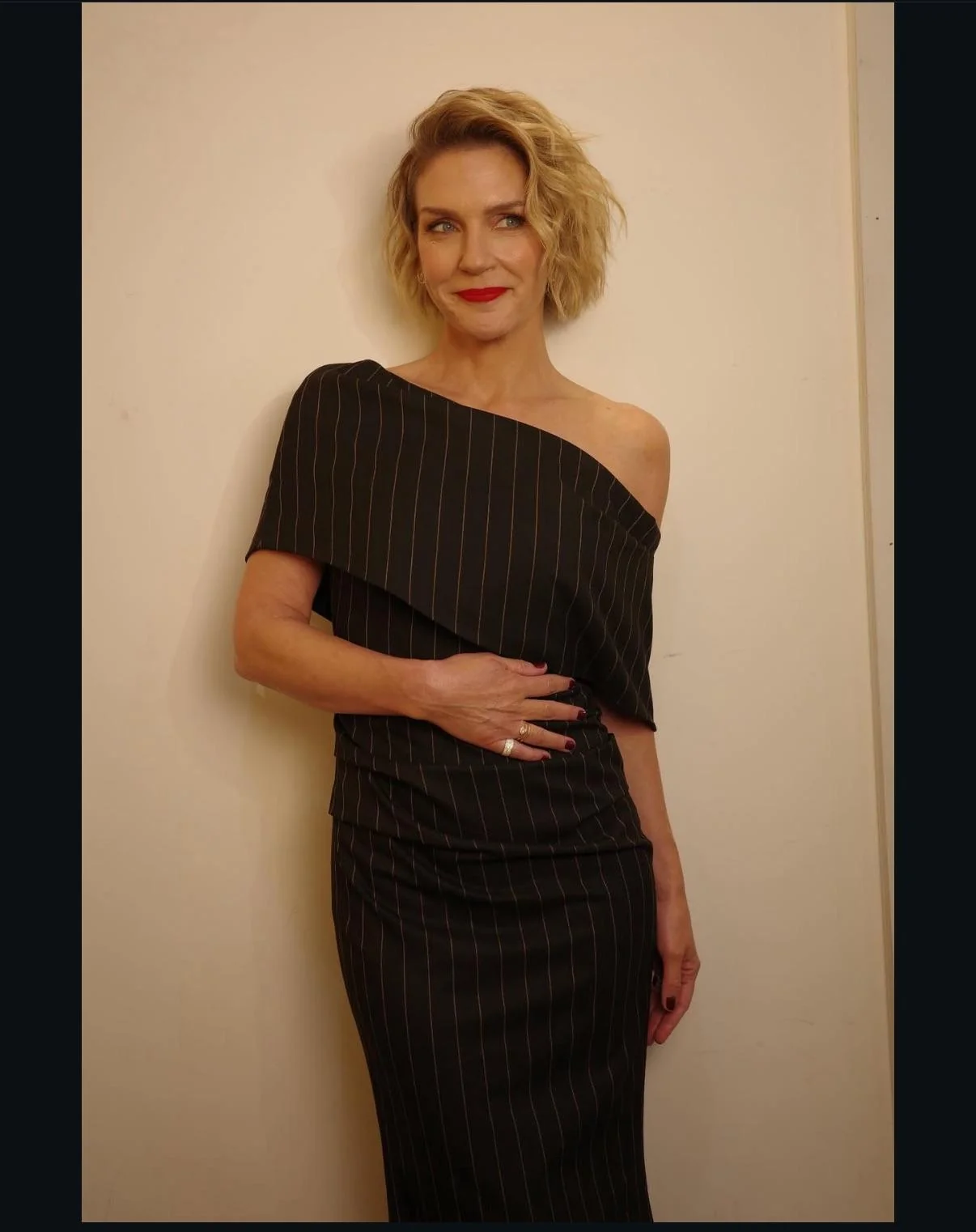 Rhea Seehorn, 53 picture 3 of 9