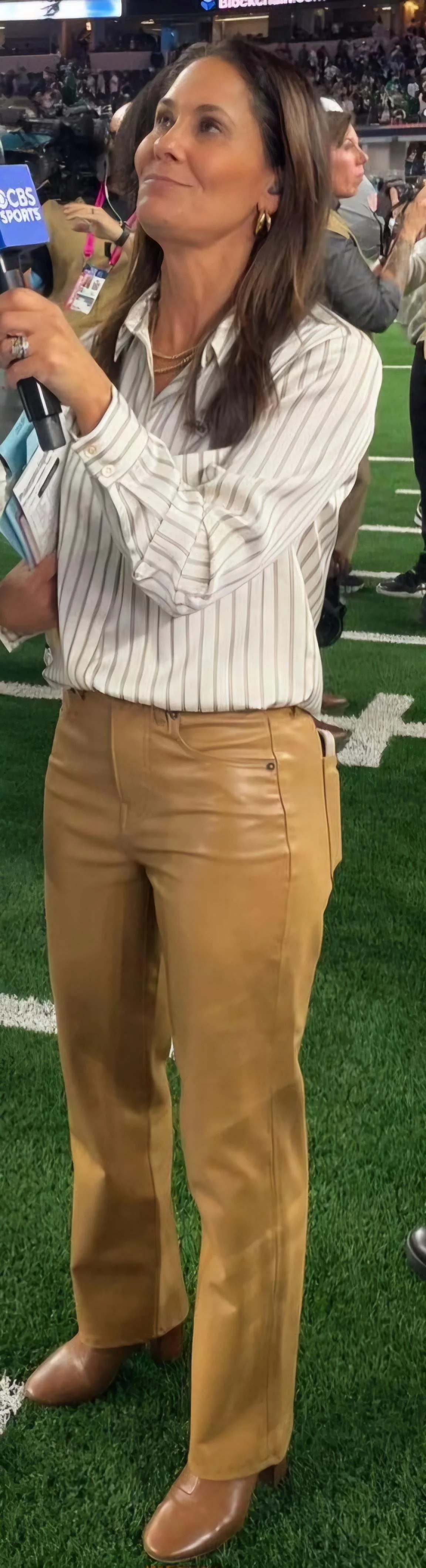 Tracy Wolfson, 49 picture 6 of 12