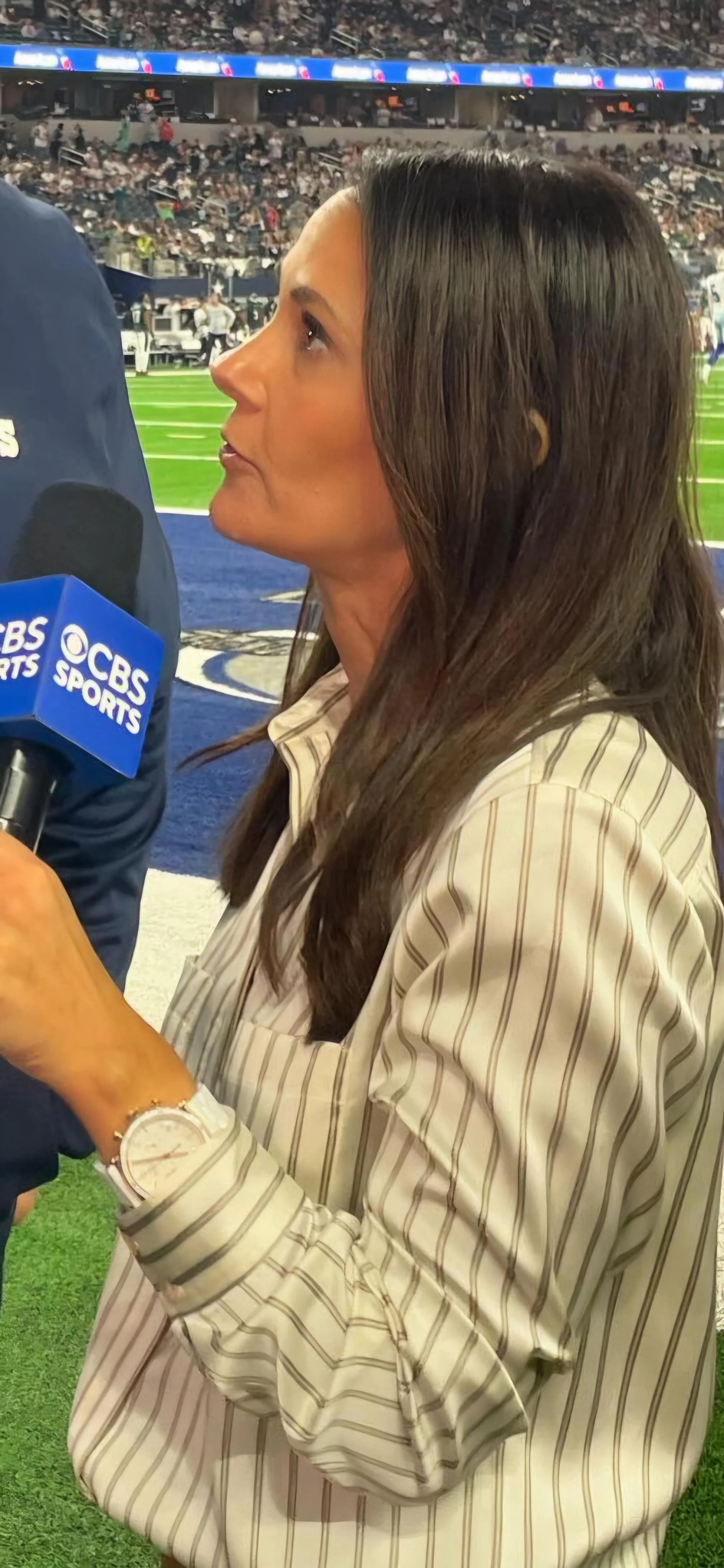Tracy Wolfson, 49 picture 2 of 5