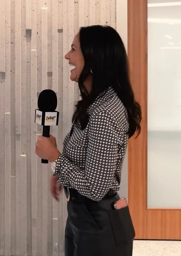 Tracy Wolfson, 50 picture 5 of 8