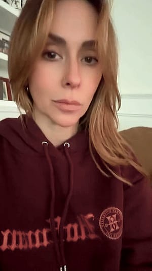 Jennifer Love Hewitt, 46'