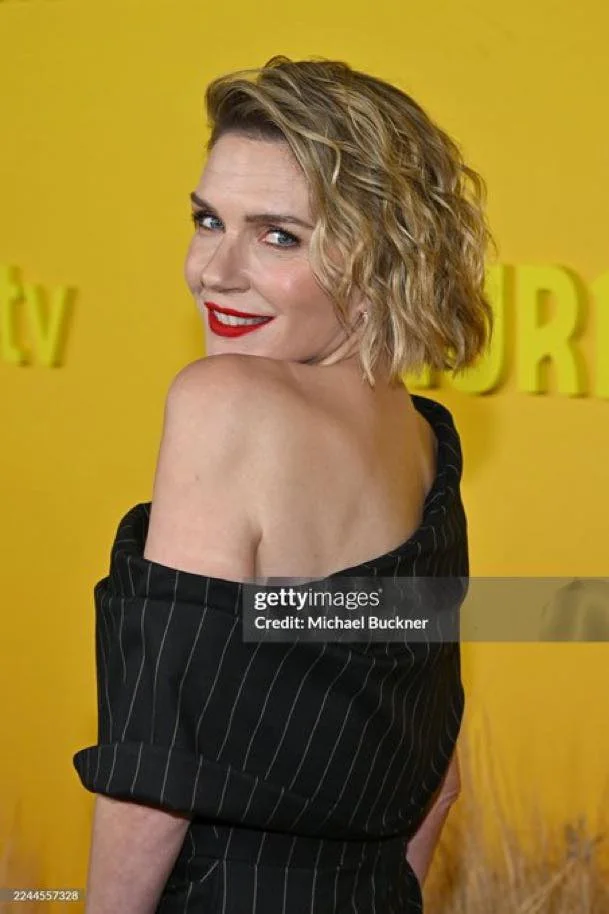 Rhea Seehorn, 53 picture 3 of 3